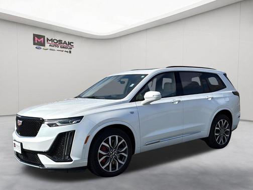 Crystal White Tricoat 2024 Cadillac XT6 Sport AWD