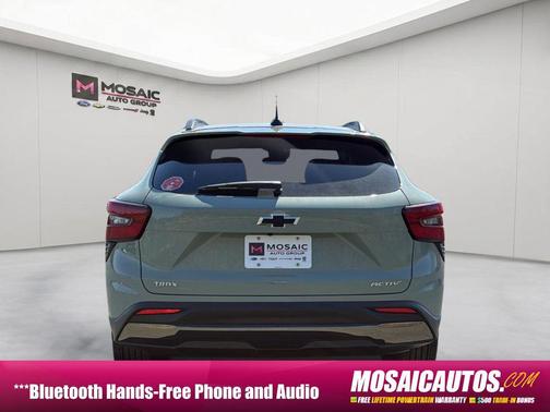 Cacti Green 2026 Chevrolet Trax FWD ACTIV