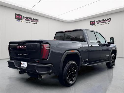 2025 GMC Sierra 2500 AT4