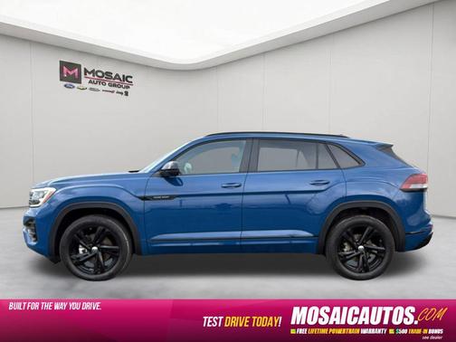 Blue Metallic 2025 Volkswagen Atlas Cross Sport 2.0T SEL