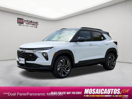 Iridescent Pearl Tricoat 2026 Chevrolet Trailblazer RS