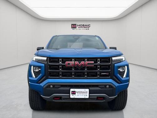 2024 GMC Canyon Base