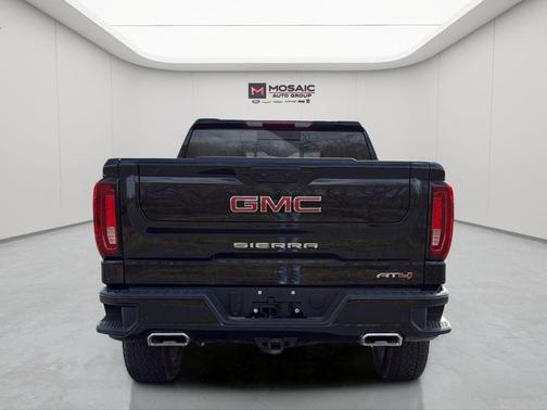 Onyx Black 2025 GMC Sierra 1500 AT4