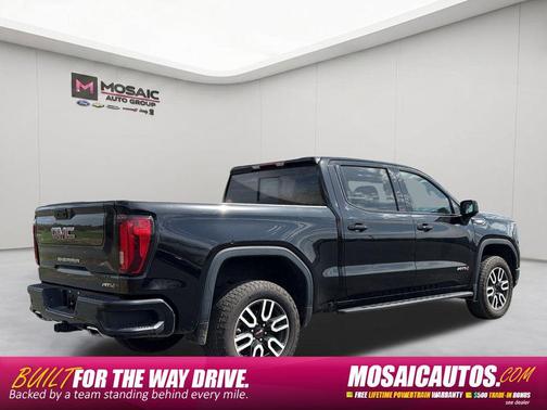 Onyx Black 2025 GMC Sierra 1500 AT4