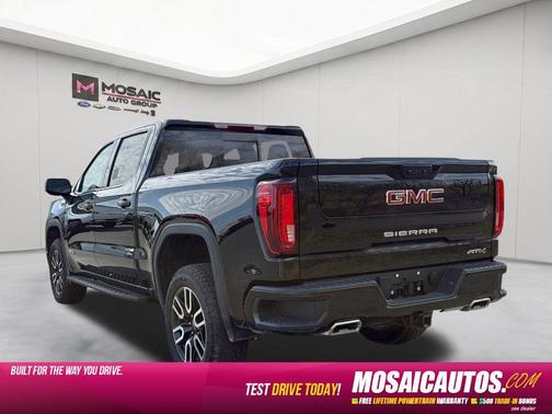 Onyx Black 2025 GMC Sierra 1500 AT4