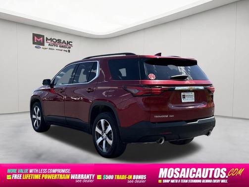 Radiant Red Tintcoat 2023 Chevrolet Traverse LT Leather