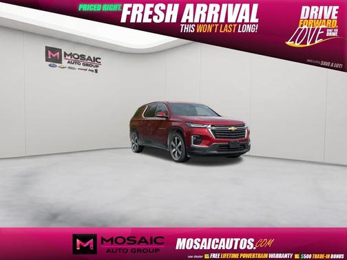 Radiant Red Tintcoat 2023 Chevrolet Traverse LT Leather