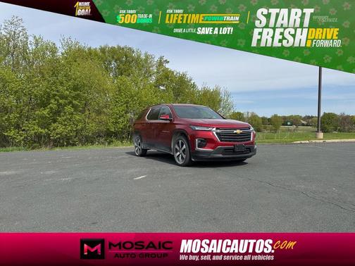 Radiant Red Tintcoat 2023 Chevrolet Traverse LT Leather
