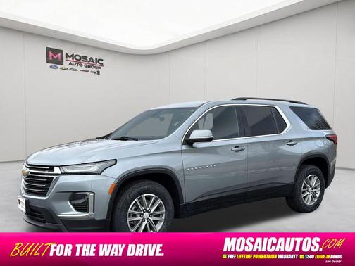 Sterling Gray Metallic 2023 Chevrolet Traverse LT Cloth