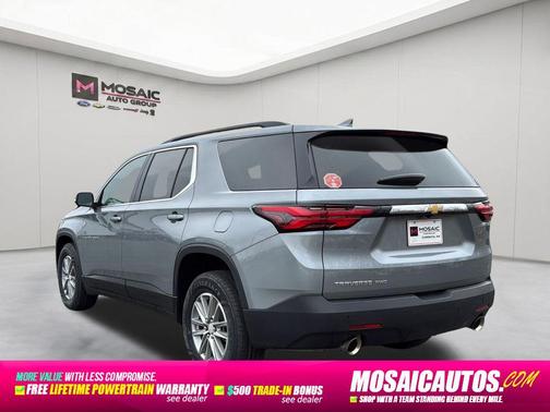 Sterling Gray Metallic 2023 Chevrolet Traverse LT Cloth