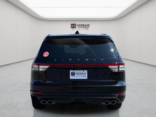 Infinite Black Metallic Clearcoat 2025 Lincoln Aviator Reserve AWD