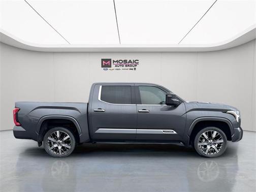 2023 Toyota Tundra Hybrid Capstone