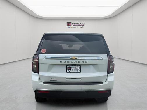 2023 Chevrolet Suburban 4WD High Country