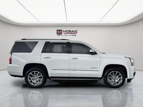 Summit White 2019 GMC Yukon Denali