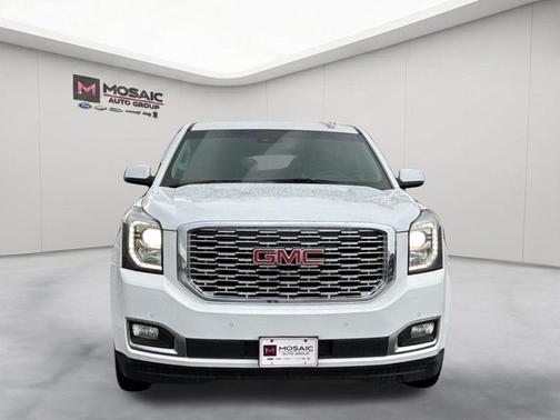 Summit White 2019 GMC Yukon Denali