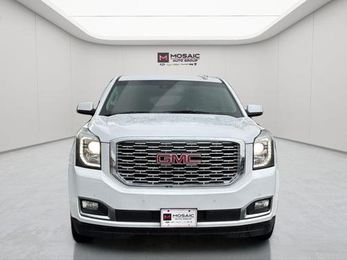 Summit White 2019 GMC Yukon Denali