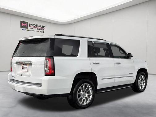Summit White 2019 GMC Yukon Denali
