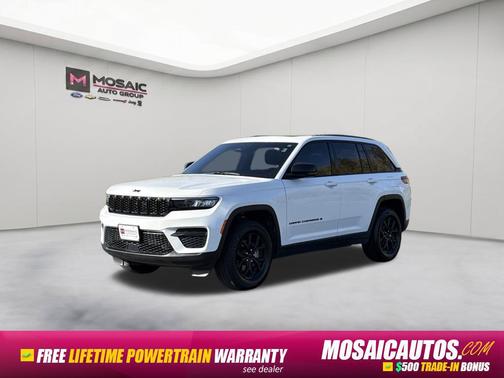 Bright White Clearcoat 2024 Jeep Grand Cherokee Altitude