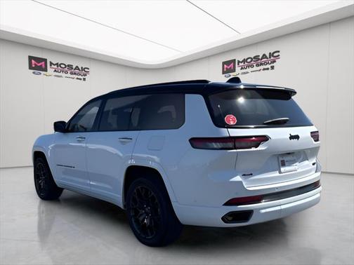 2024 Jeep Grand Cherokee L Summit