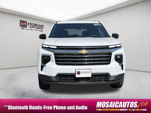 Summit White 2026 Chevrolet Traverse LT