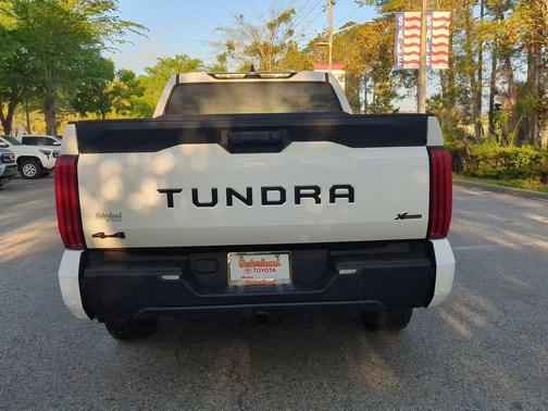 2025 Toyota Tundra SR5