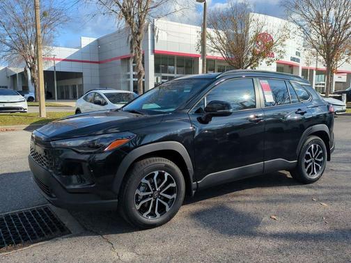 2026 Toyota Corolla Cross Hybrid SE