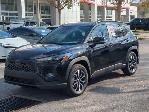 2026 Toyota Corolla Cross Hybrid SE