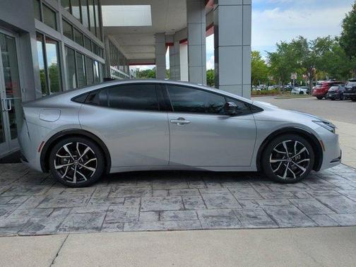 2025 Toyota Prius Plug-In Hybrid XSE Premium