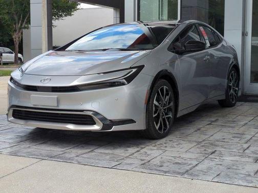 2025 Toyota Prius Plug-In Hybrid XSE Premium