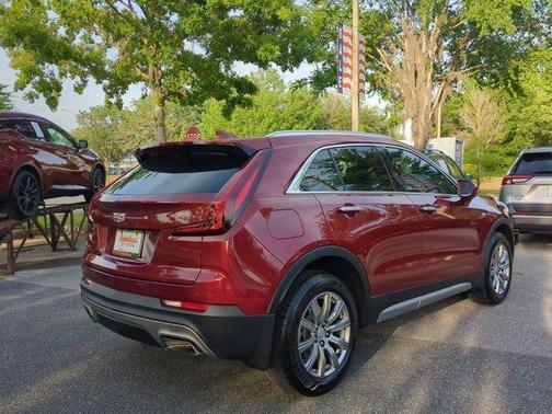 2020 Cadillac XT4 Premium Luxury