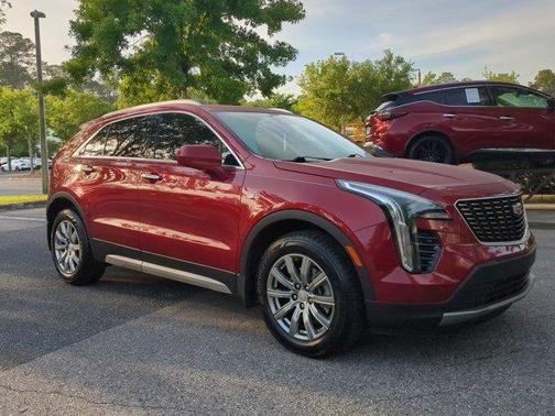 2020 Cadillac XT4 Premium Luxury