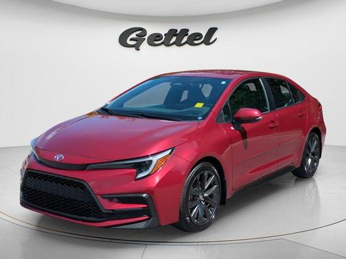 Pearl 2024 Toyota Corolla SE