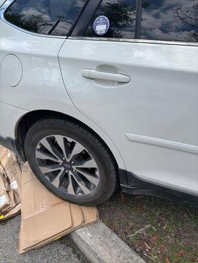 Crystal White Pearl 2015 Subaru Outback 2.5i Limited
