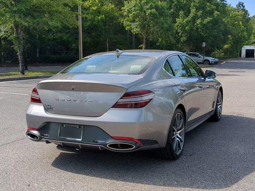 2024 Genesis G70 2.5T
