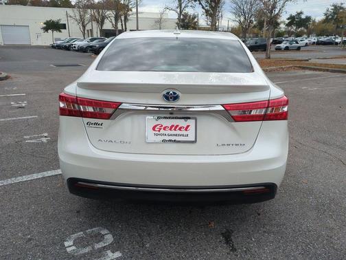 2015 Toyota Avalon Hybrid Limited