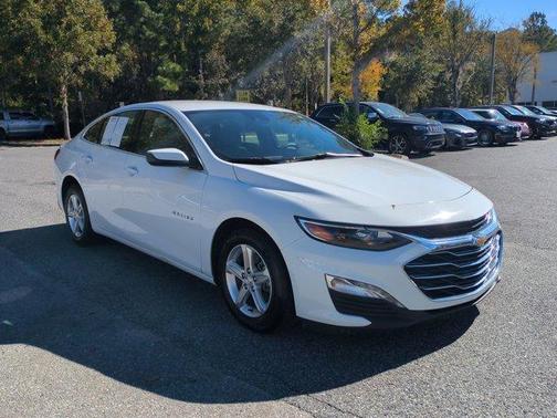 2024 Chevrolet Malibu LT