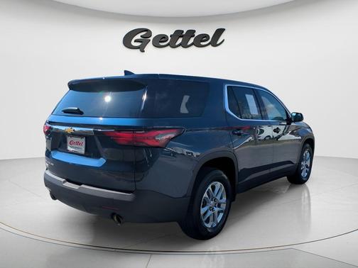2022 Chevrolet Traverse LS