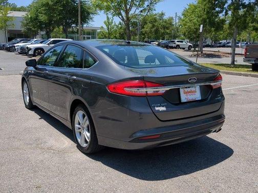 2018 Ford Fusion Hybrid SE