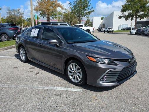 2021 Toyota Camry LE