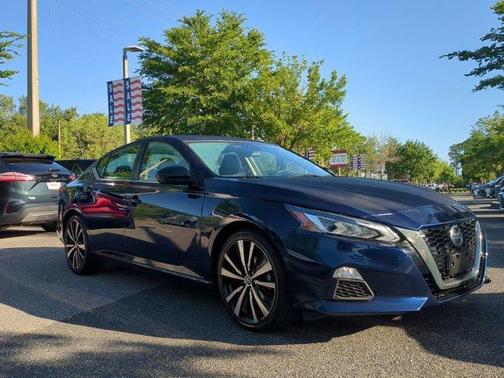 2022 Nissan Altima 2.5 SR
