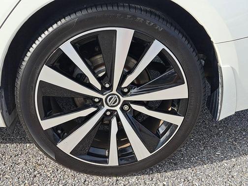 2020 Nissan Altima 2.5 SR