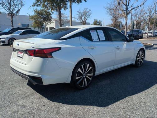 2020 Nissan Altima 2.5 SR