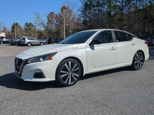 2020 Nissan Altima 2.5 SR