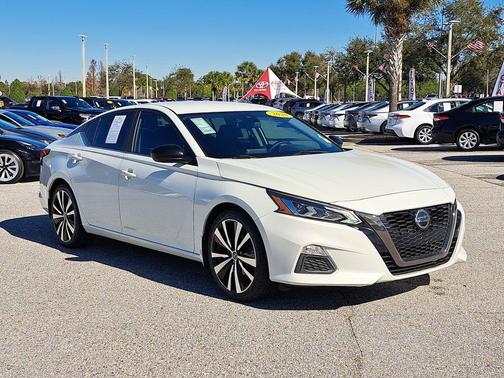 2020 Nissan Altima 2.5 SR