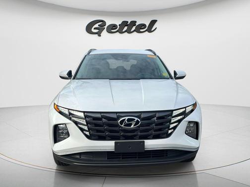 White Pearl 2024 Hyundai TUCSON SEL