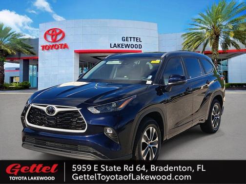 2023 Toyota Highlander XLE