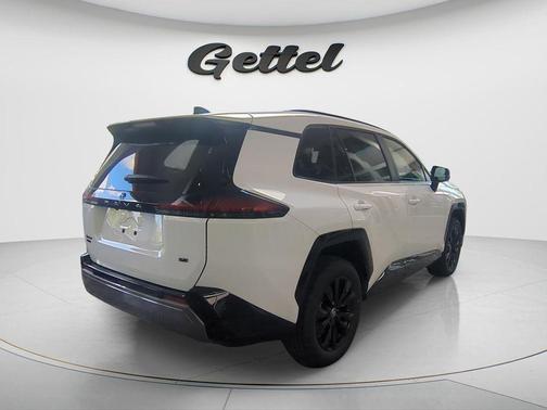 Ice 2026 Toyota RAV4 SE