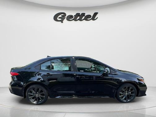 Black 2026 Toyota Corolla SE