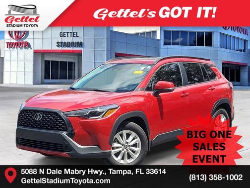 2024 Toyota Corolla Cross LE