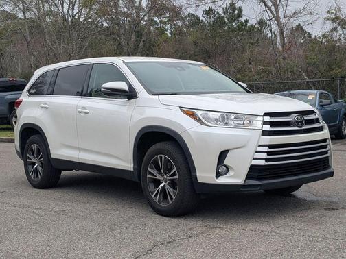 2019 Toyota Highlander LE Plus